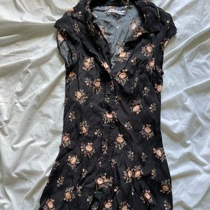 reformation floral dress 🌸🤍